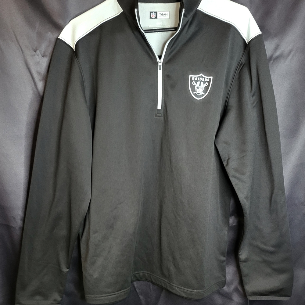 Raiders Men's Black and Gray Quarter-Zip Jacket